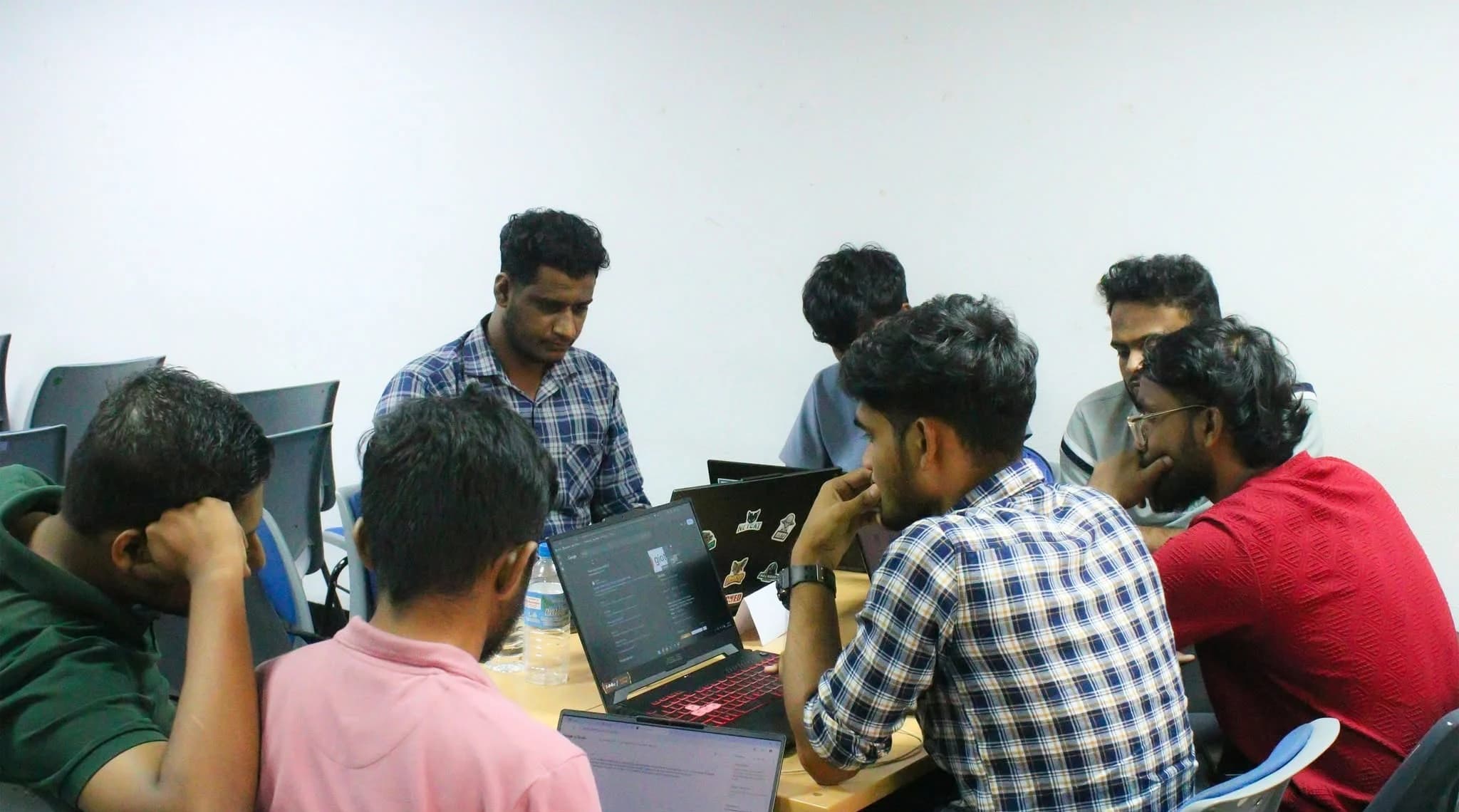 IntelliCon moment 4